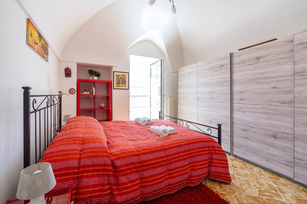 מרטינה פרנקה Vico II Terrace Apartment A Step From Piazza Roma מראה חיצוני תמונה