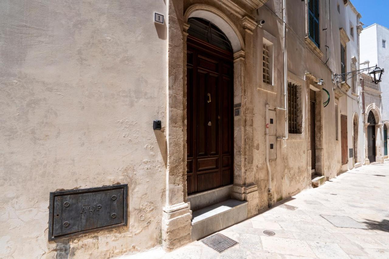 מרטינה פרנקה Vico II Terrace Apartment A Step From Piazza Roma מראה חיצוני תמונה