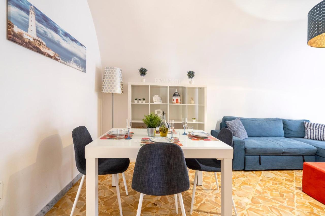 מרטינה פרנקה Vico II Terrace Apartment A Step From Piazza Roma מראה חיצוני תמונה