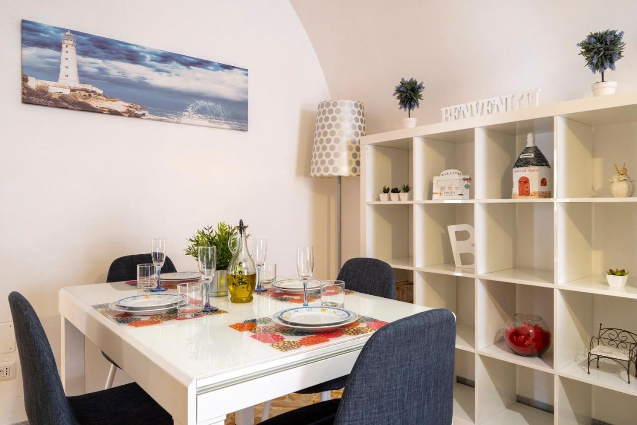 מרטינה פרנקה Vico II Terrace Apartment A Step From Piazza Roma מראה חיצוני תמונה