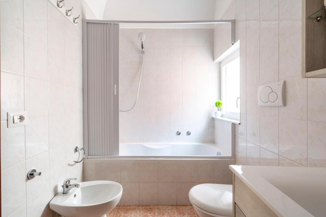 מרטינה פרנקה Vico II Terrace Apartment A Step From Piazza Roma מראה חיצוני תמונה